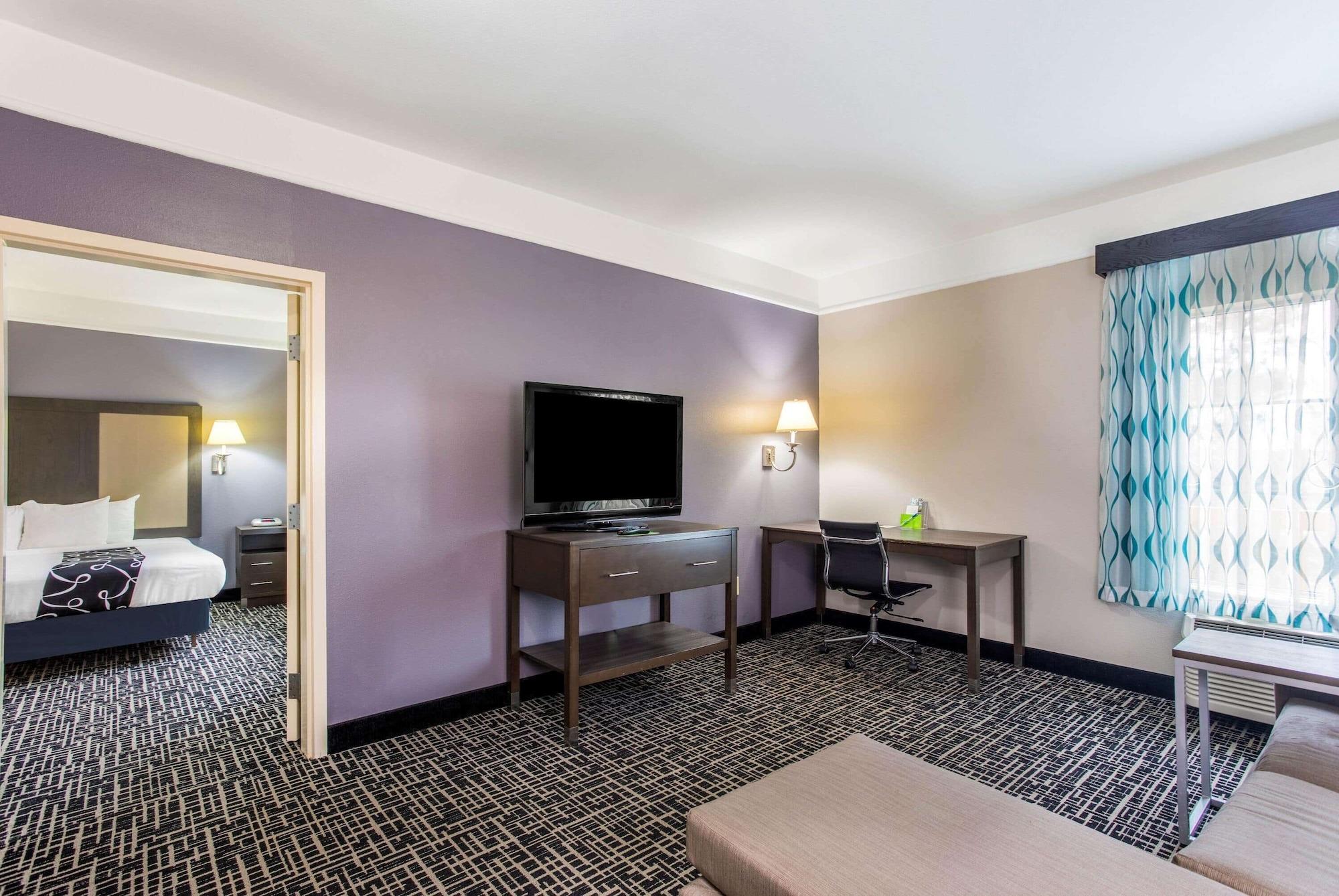 La Quinta Inn & Suites Fultondale Eksteriør billede