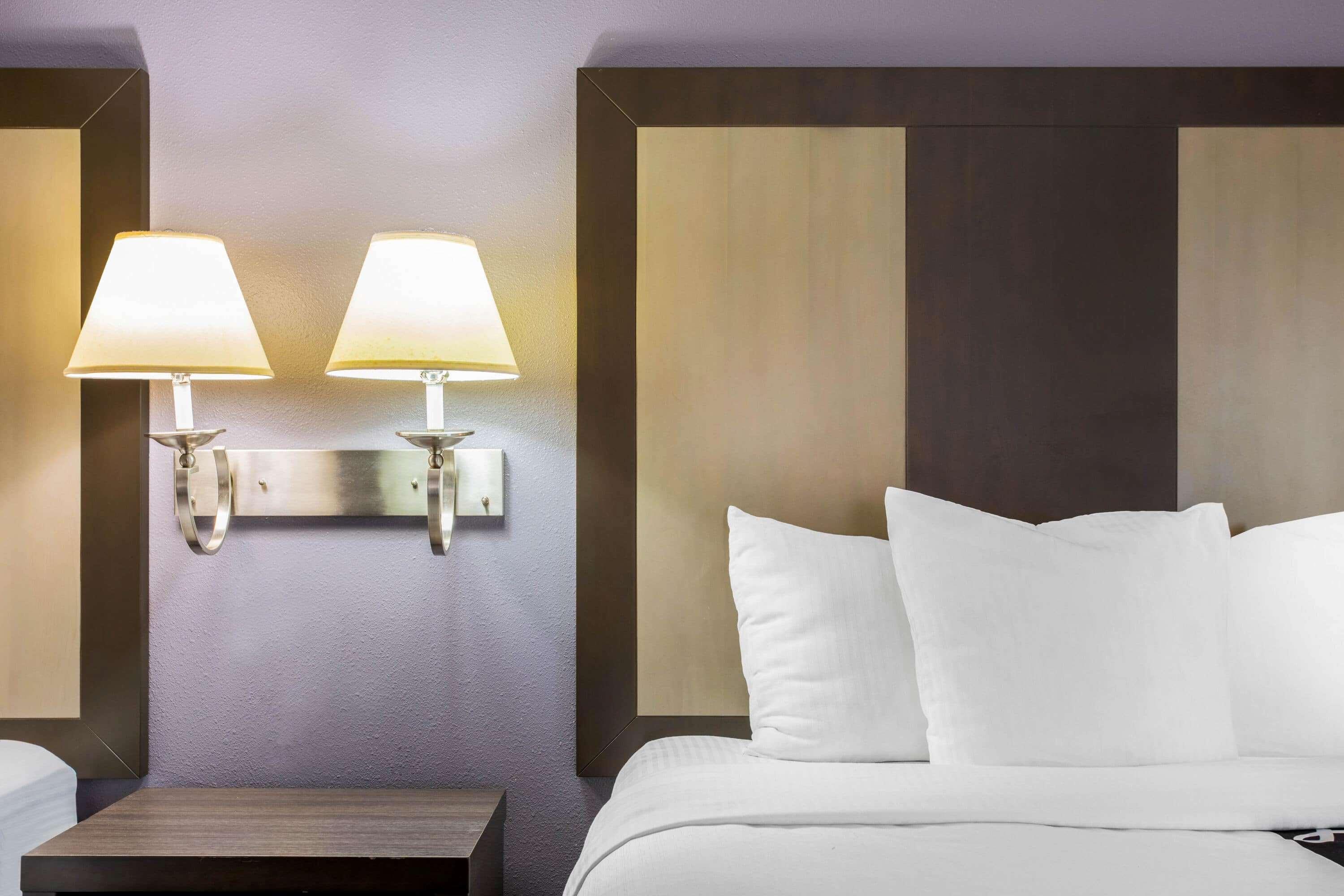 La Quinta Inn & Suites Fultondale Eksteriør billede