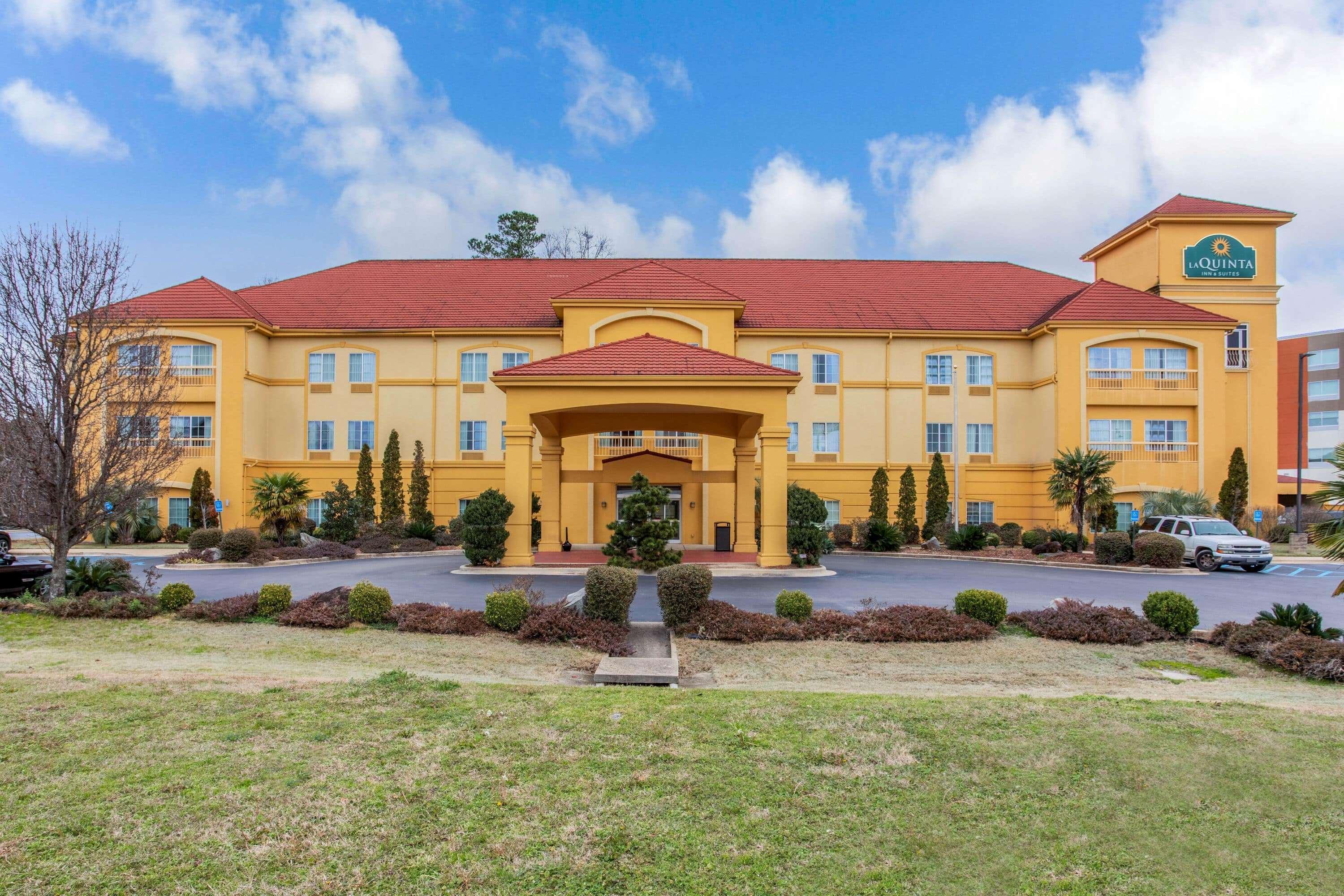 La Quinta Inn & Suites Fultondale Eksteriør billede