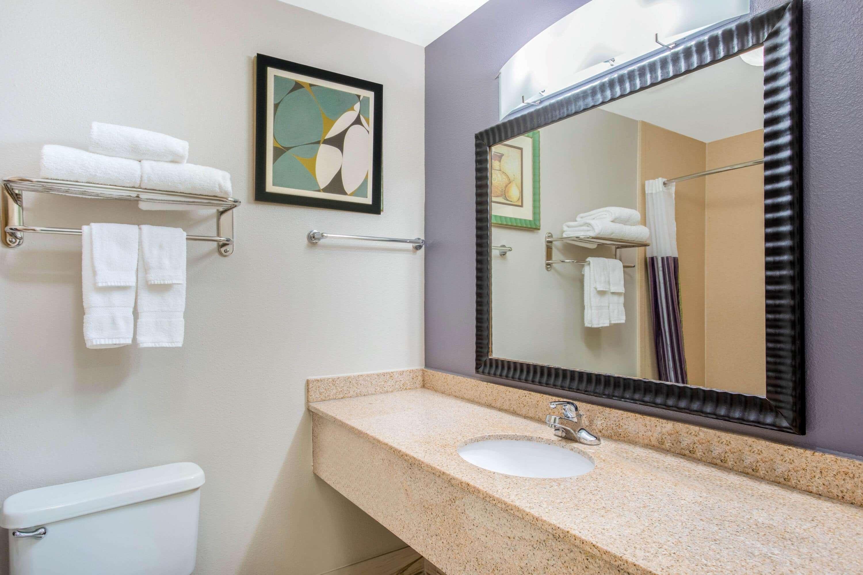 La Quinta Inn & Suites Fultondale Eksteriør billede