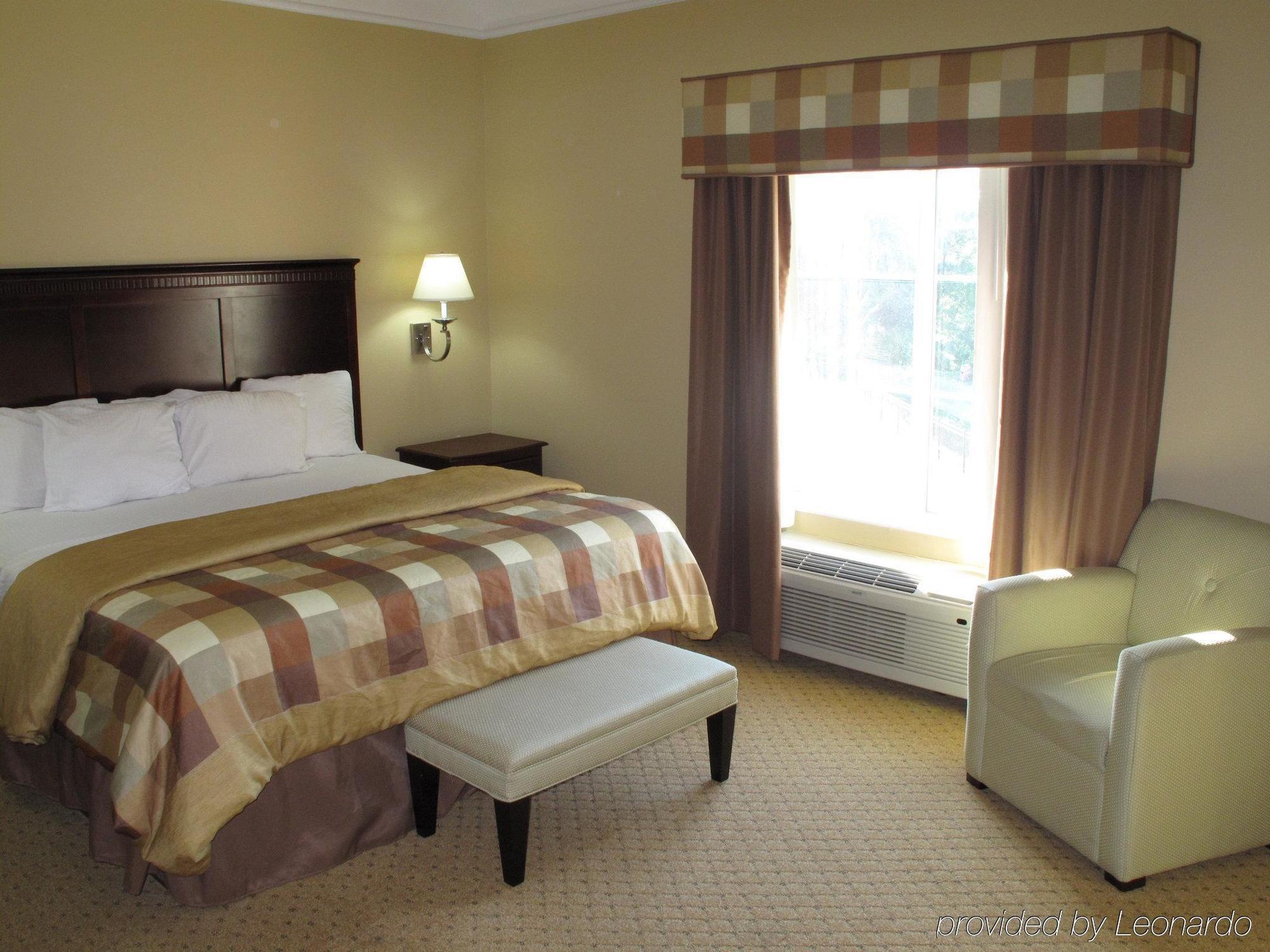 La Quinta Inn & Suites Fultondale Værelse billede